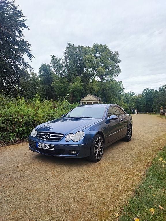 Blau Gebraucht 2005 Mercedes CLK200 Avantgarde | 5.199 € (Guter Preis) - Bild 1/4