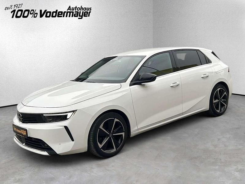 Gebraucht Opel Astra Elegance 150 PS (110 kW) 2023 Arktis weiß Limousine