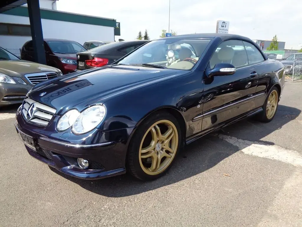 Gebraucht Mercedes CLK500 AMG 387 PS (284 kW) 2009 Blau Cabrio