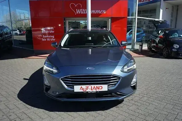 Gebraucht Ford Focus Titanium 150 PS (110 kW) 2020 Blau Kombi