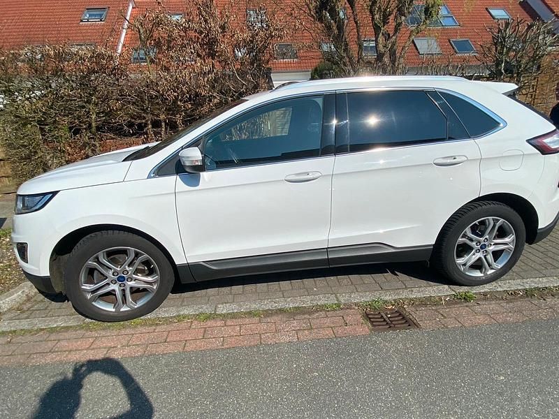 Second-hand Ford Edge 180 CP (132 kW) 2017 Alb SUV