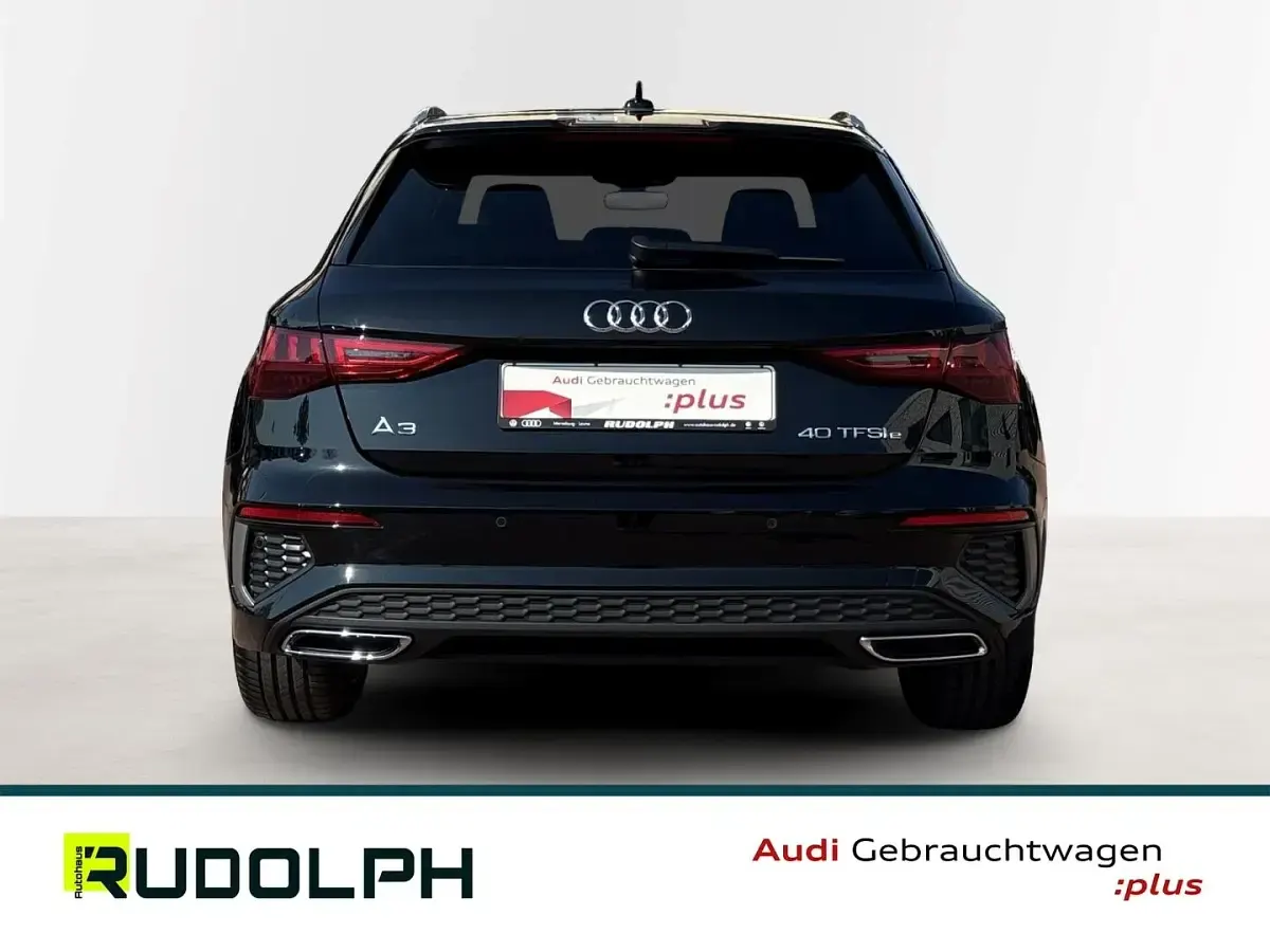 Gebraucht Audi A3 Sportback e-tron S-Line 204 PS (150 kW) 2022 Mythosschwarz metallic Kleinwagen