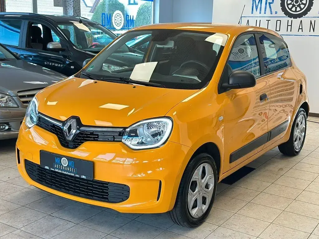 Gebraucht Renault Twingo Life 65 PS (47 kW) 2019 Gelb Kleinwagen