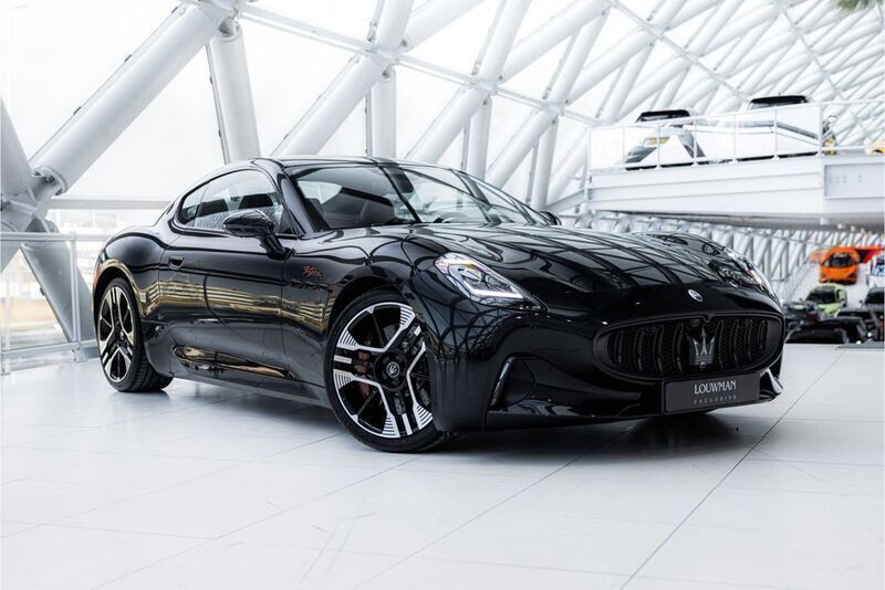 Schwarz Neu 2025 Maserati Granturismo Coupé | 214.396 € - Bild 1/4