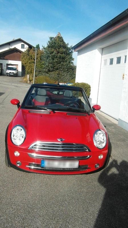 Rot Gebraucht 2005 Mini Cooper Cabriolet Cabrio | 5.799 € (Etwas zu teuer) - Bild 1/4