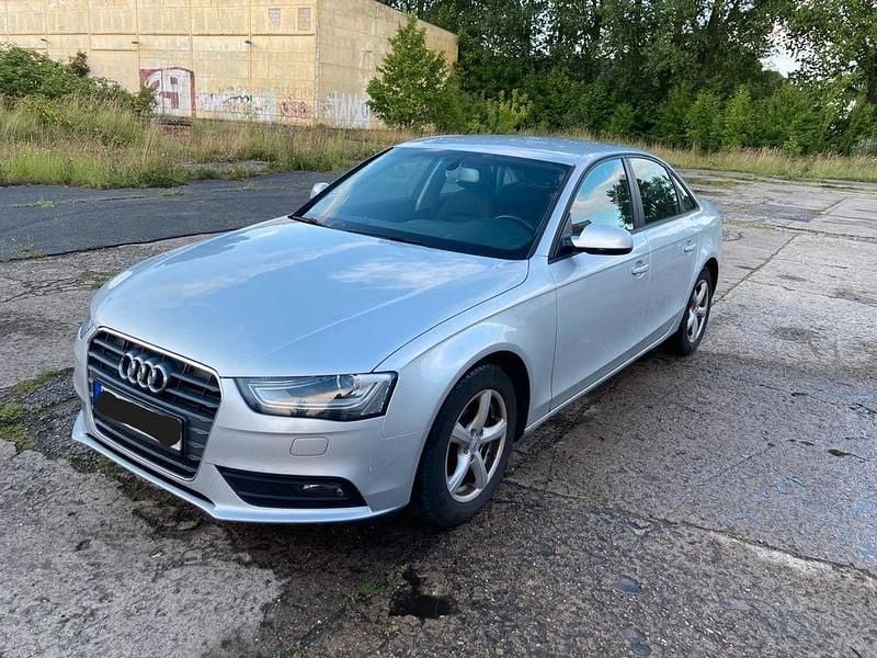 Gebraucht Audi A4 Ambition 170 PS (125 kW) 2013 Silber Limousine
