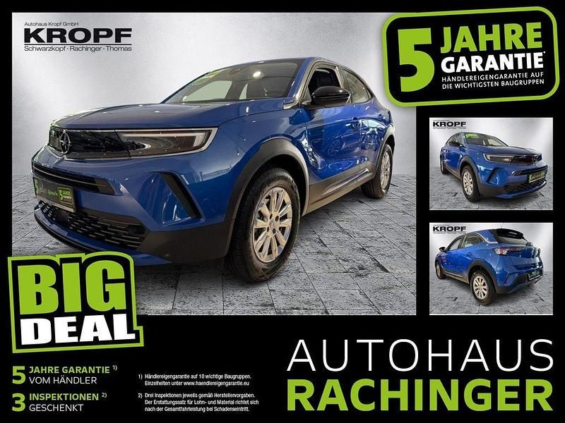 Perl blau/voltaik blau Gebraucht 2023 Opel Mokka Edition SUV | 19.590 € (Guter Preis) - Bild 1/4