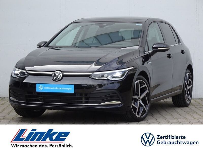 Schwarz Gebraucht 2023 VW Golf VIII Style Limousine | 28.590 € (Fairer Preis) - Bild 1/4