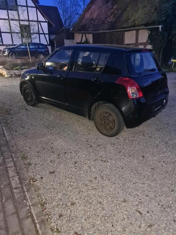 Gebraucht Suzuki Swift 92 PS (67 kW) 2009 Schwarz Kleinwagen