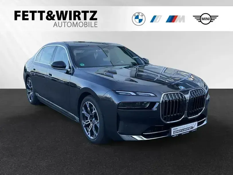 Gebraucht BMW 750e Executive 489 PS (359 kW) 2024 Limousine