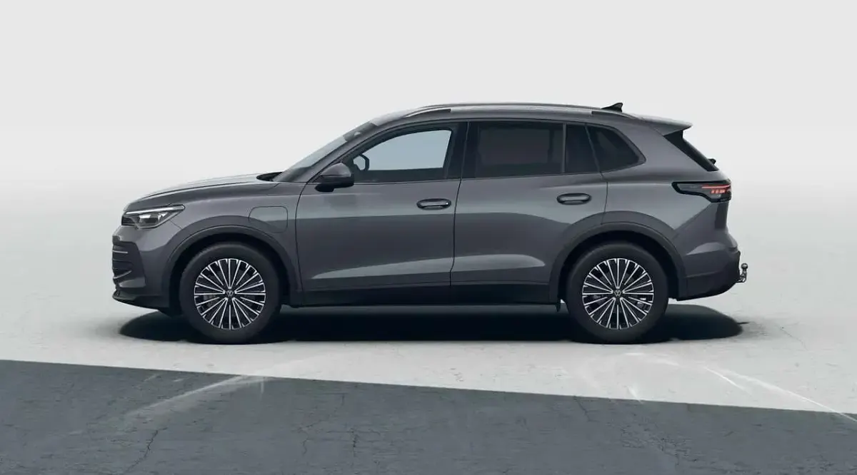 Neu VW Tiguan Life 204 PS (150 kW) 2026 Delfingrau metallic SUV
