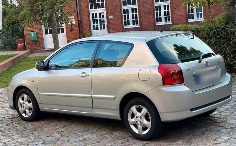 Gebraucht Toyota Corolla 97 PS (71 kW) 2005 Grau Limousine