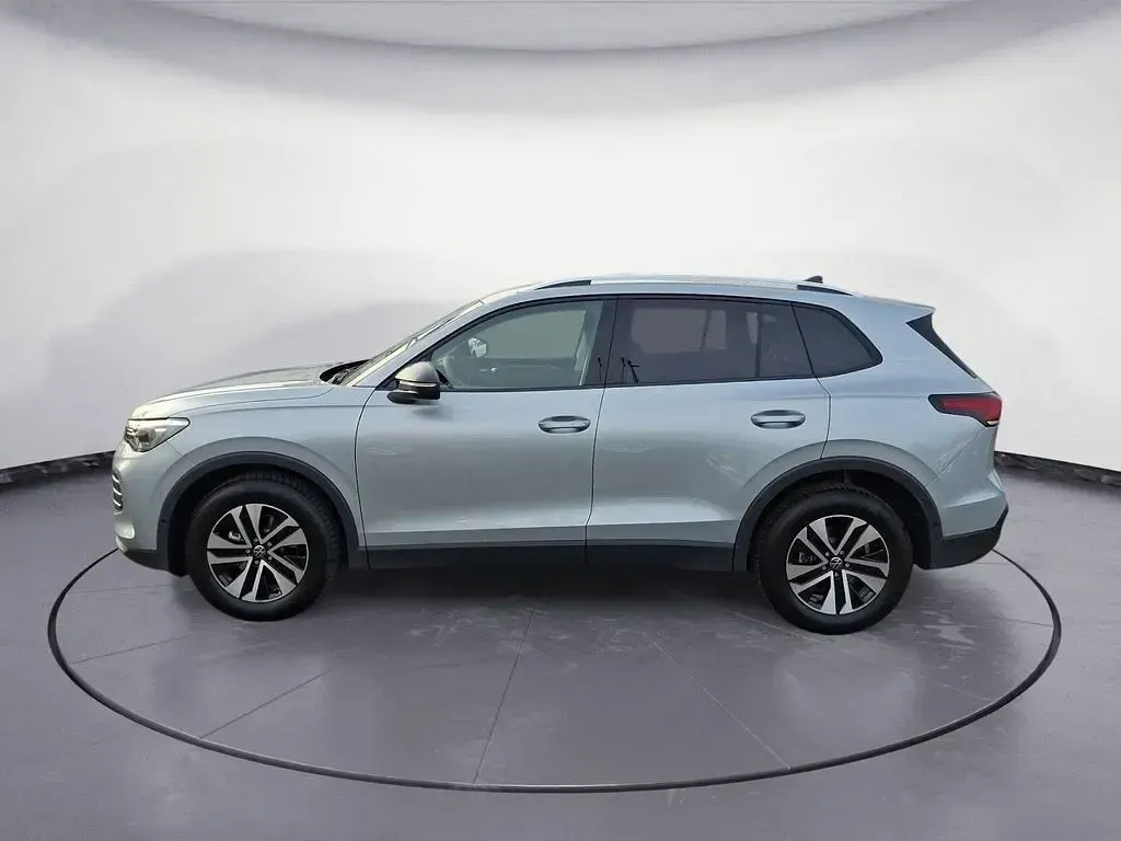 Neu VW Tiguan S 150 PS (110 kW) 2026 Silber SUV