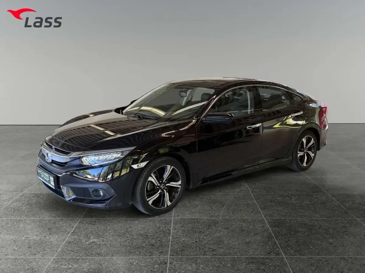 Gebraucht Honda Civic Executive 182 PS (133 kW) 2017 Burgundy black p Limousine