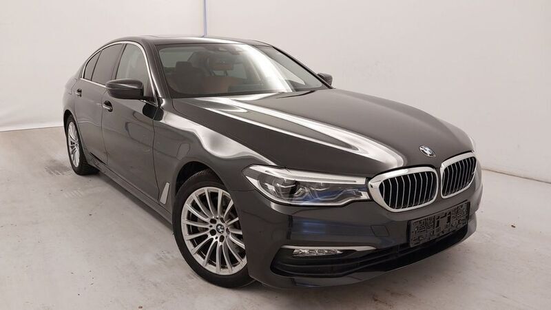 Sophistograu brillanteffekt me Gebraucht 2017 BMW 525 Sport Line Limousine | 26.999 € (Fairer Preis) - Bild 1/4