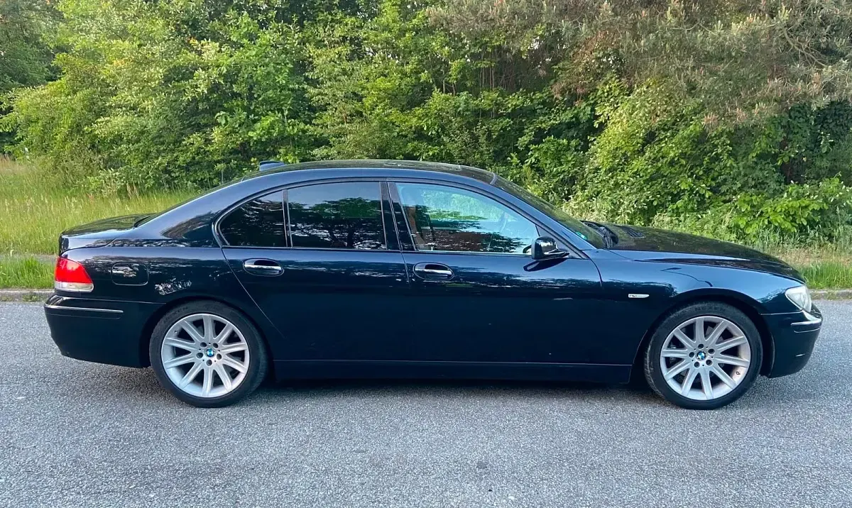 Gebraucht BMW 730 231 PS (169 kW) 2006 Schwarz Limousine