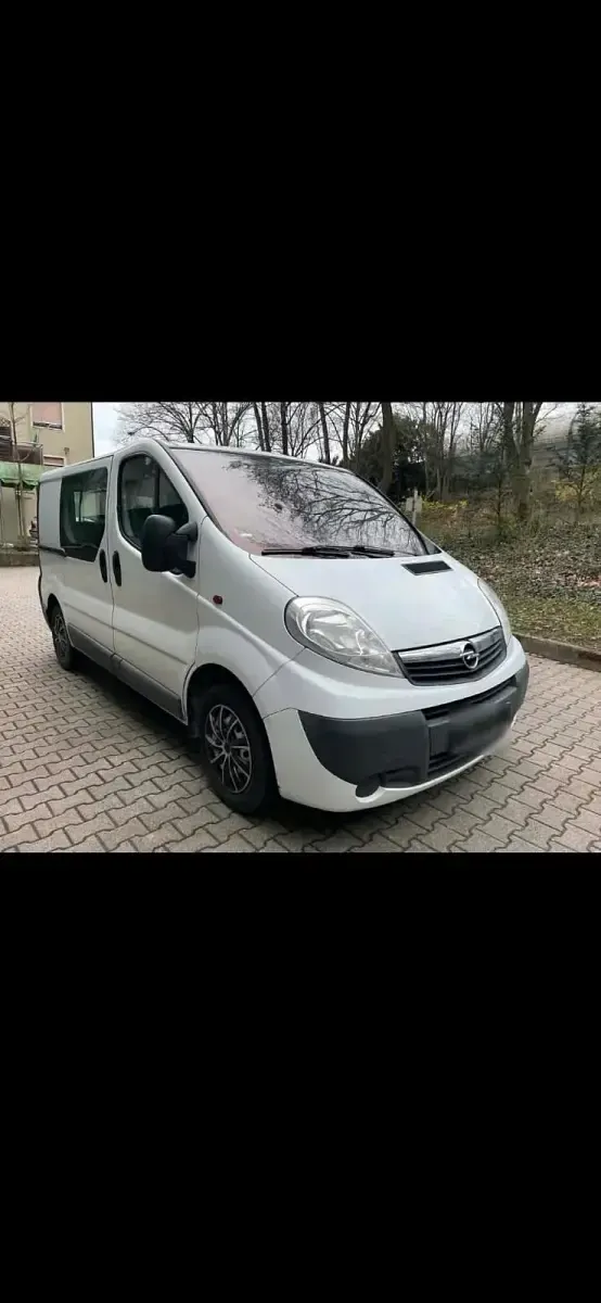 Gebraucht Opel Vivaro 114 PS (83 kW) 2007 Weiß Van / Kleinbus