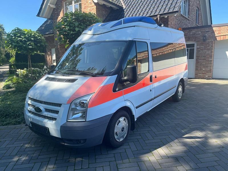 Weiß Gebraucht 2014 Ford Transit Van / Kleinbus | 9.900 € (Teuer) - Bild 1/4