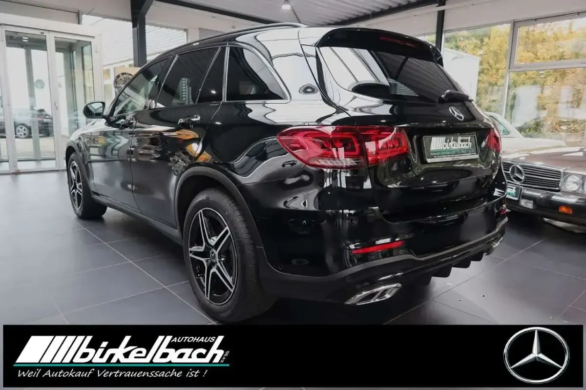 Gebraucht Mercedes GLC200 AMG 197 PS (144 kW) 2019 Schwarz SUV