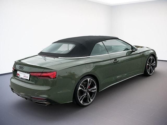 Gebraucht Audi A5 Cabriolet Competition 204 PS (150 kW) 2024 Distriktgrün metallic verdeck Cabrio
