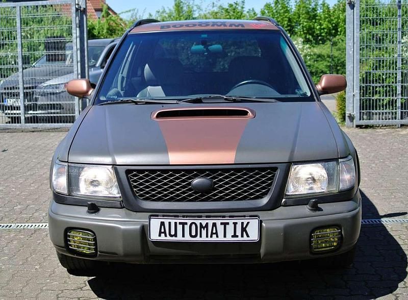 Gebraucht Subaru Forester 301 PS (221 kW) 1998 Grün SUV