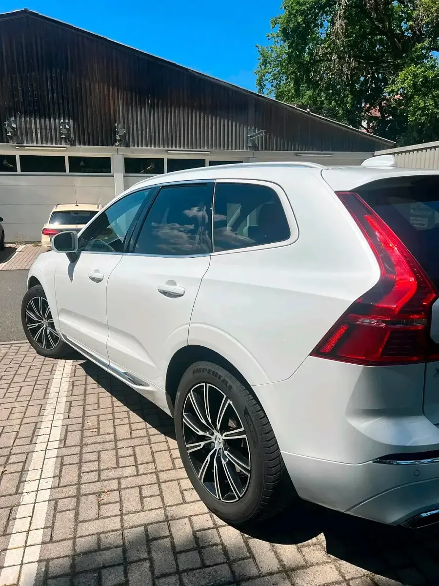 Gebraucht Volvo XC60 Inscription 235 PS (172 kW) 2020 Weiß SUV