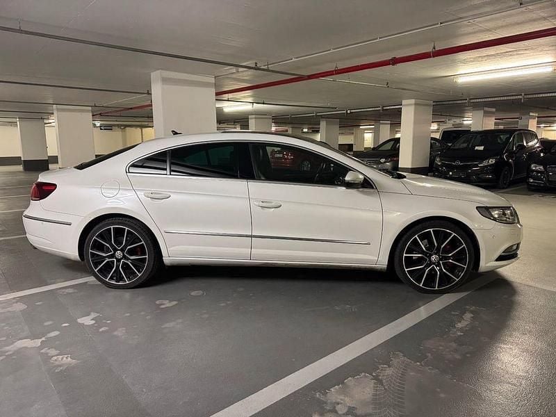 Second-hand VW CC Basis 177 CP (130 kW) 2014 Alb Berlinǎ