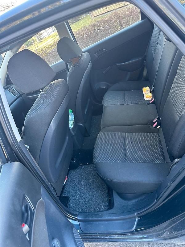 Gebraucht Hyundai i30 Edition+ 109 PS (80 kW) 2009 Schwarz Kleinwagen