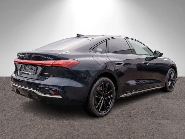 Gebraucht Audi A5 Ambiente 204 PS (150 kW) 2025 Firmamentblau metallic Coupé