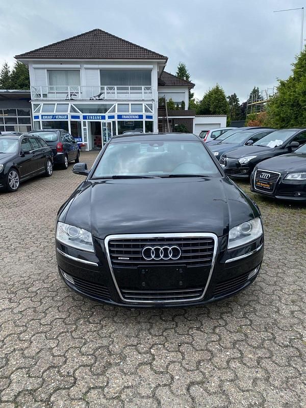 Second-hand Audi A8 350 CP (257 kW) 2010 Negru Berlinǎ