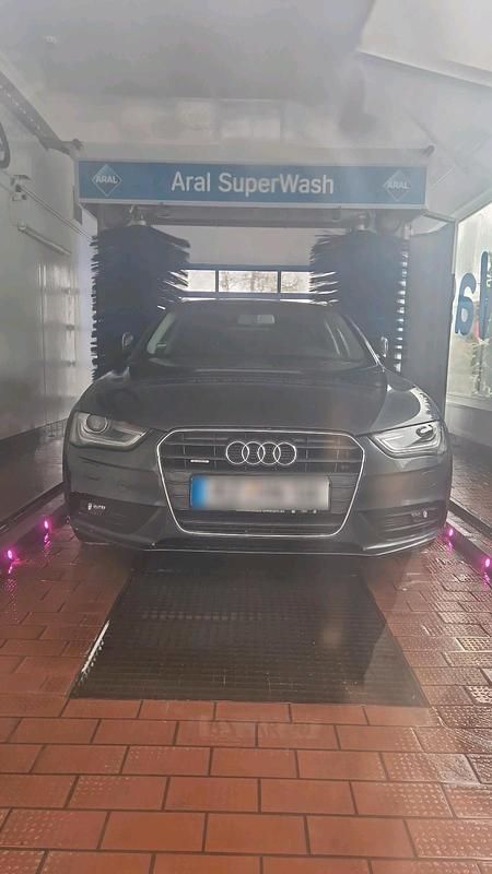 Gebraucht Audi A4 245 PS (180 kW) 2013 Grau Kombi