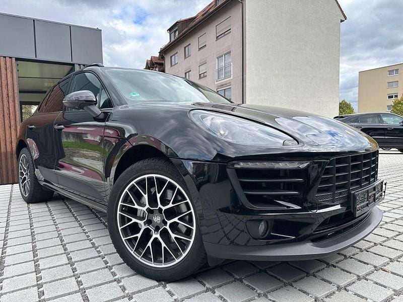 Schwarz Gebraucht 2015 Porsche Macan S SUV | 28.999 € (Superpreis) - Bild 1/4