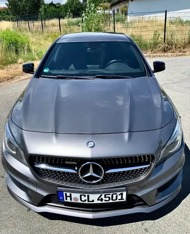 Gebraucht Mercedes CLA250 AMG line 211 PS (155 kW) 2013 Grau Coupé