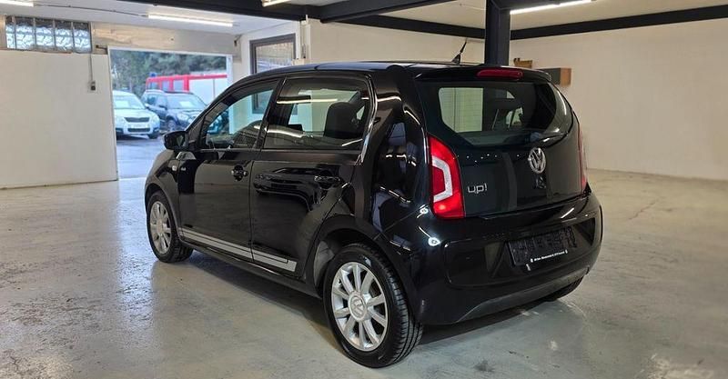 Gebraucht VW up! CLUB 60 PS (44 kW) 2016 Schwarz Kleinwagen