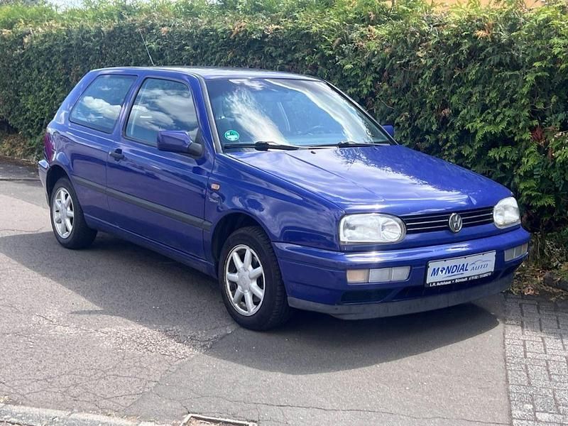 Blau Gebraucht 1996 VW Golf III Limousine | 995 € (Superpreis) - Bild 1/4