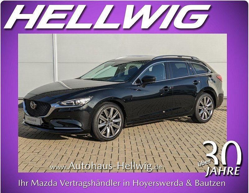 Jet black metallic (metallic) Gebraucht 2023 Mazda 6 Takumi-Line Kombi | 30.380 € (Fairer Preis) - Bild 1/4