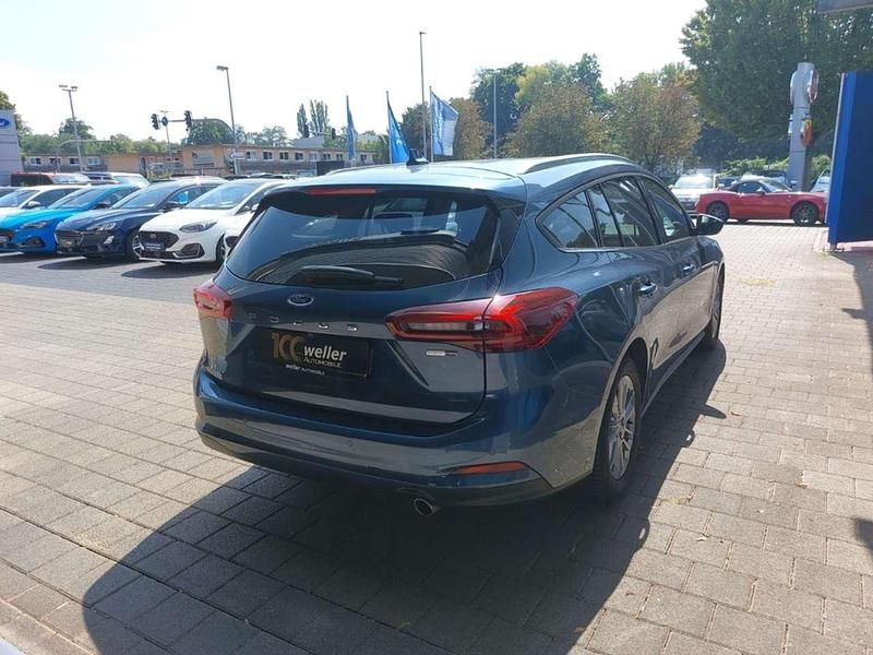 Gebraucht Ford Focus Titanium X 125 PS (91 kW) 2023 Blau Kombi
