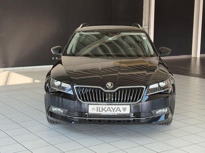 Gebraucht Skoda Superb Style 220 PS (161 kW) 2015 Schwarz Kombi