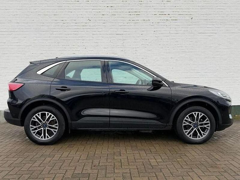 Gebraucht Ford Kuga Titanium 224 PS (164 kW) 2022 Schwarz SUV