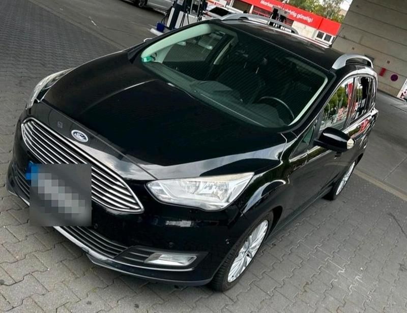 Schwarz Gebraucht 2019 Ford Grand C-Max Van / Kleinbus | 9.200 € (Guter Preis) - Bild 1/4