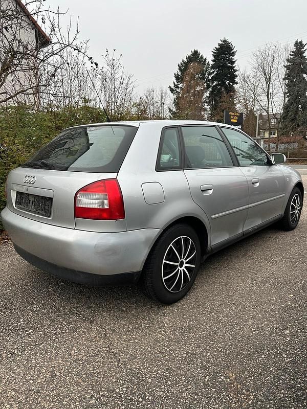 Gebraucht Audi A3 102 PS (75 kW) 2002 Silber Kleinwagen