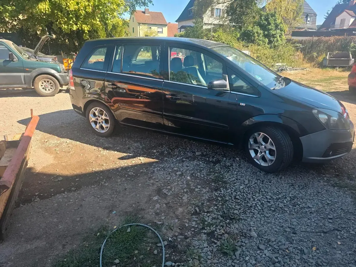 Gebraucht Opel Zafira 140 PS (102 kW) 2006 Van / Kleinbus