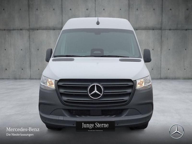 Gebraucht Mercedes Sprinter 170 PS (125 kW) 2025 Weiß Van