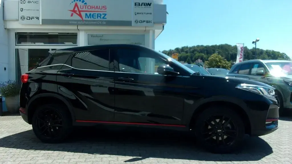 Gebraucht DFSK Fengon 106 PS (77 kW) 2022 Schwarz SUV