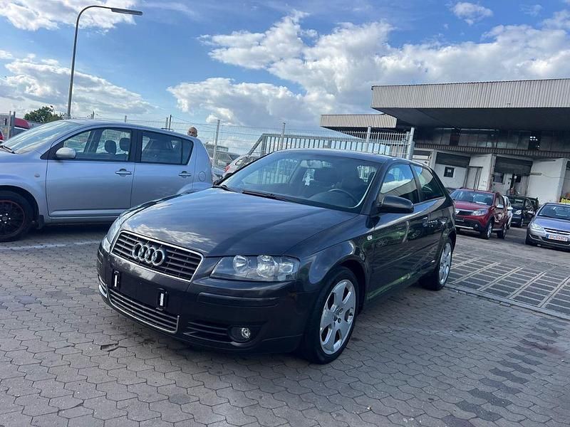 Schwarz Gebraucht 2003 Audi A3 SUV | 999 € (Superpreis) - Bild 1/4