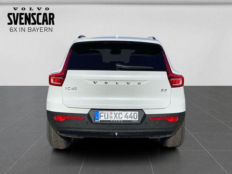 Gebraucht Volvo XC40 Ultra 163 PS (119 kW) 2026 Weiss SUV