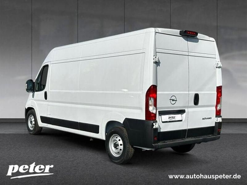 Gebraucht Opel Movano 139 PS (102 kW) 2025 Cassablanca weiß Van