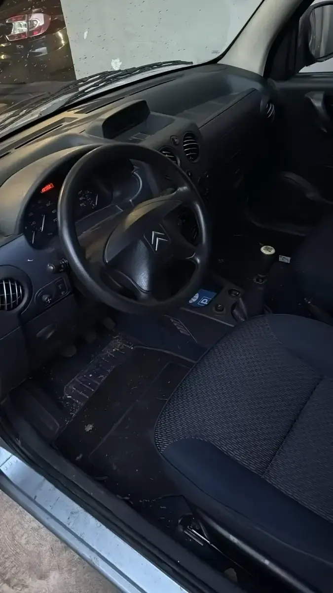 Gebraucht Citroën Berlingo 75 PS (55 kW) 2007 Grau Van / Kleinbus