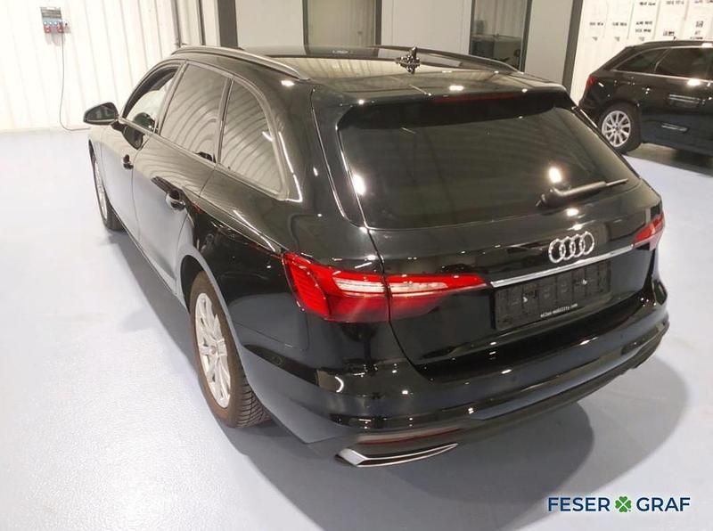 Gebraucht Audi A4 Business 150 PS (110 kW) 2022 Schwarz Kombi