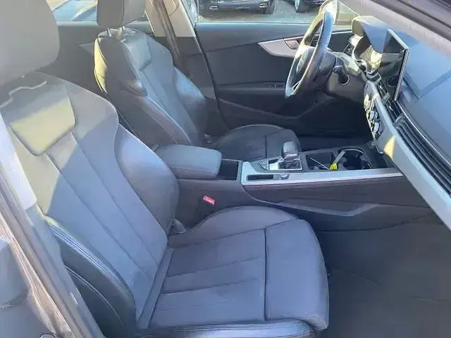 Gebraucht Audi A4 Ambiente 204 PS (150 kW) 2022 Grau Kombi